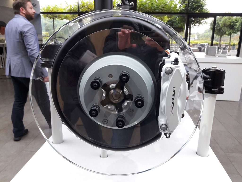 Porsche Cayenne: Neue Bremsen für weniger Verschleiß – KÜS Newsroom