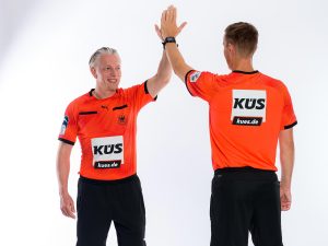 Handball: Auszeichnung für Schiedsrichter-Duo Schulze/Tönnies – Hattrick perfekt