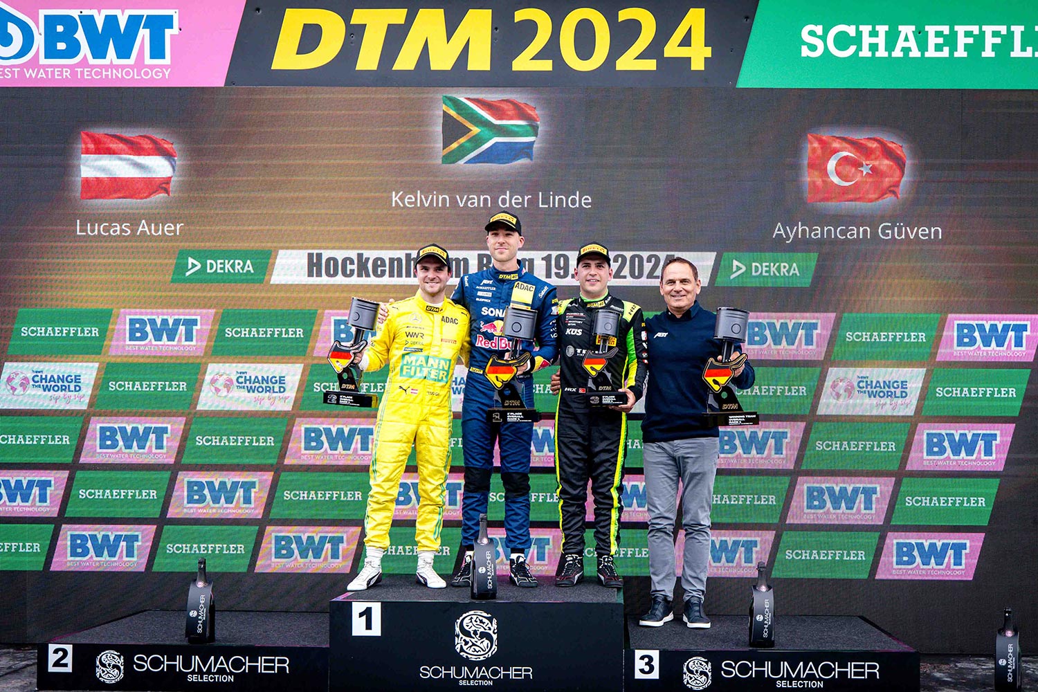 DTM-Saisonfinale am Hockenheimring: Podium und Platz 4 für Manthey